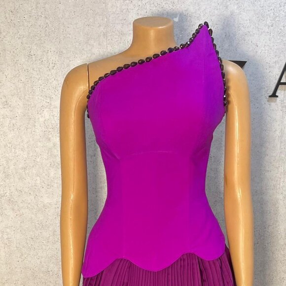 Custom Made Plum Red Carpet/Prom/Gala Dress | Size 2-4 - Picture 1 of 4